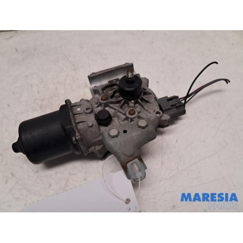Renault - Captur - Front wiper motor