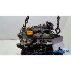 Renault - Clio - Engine