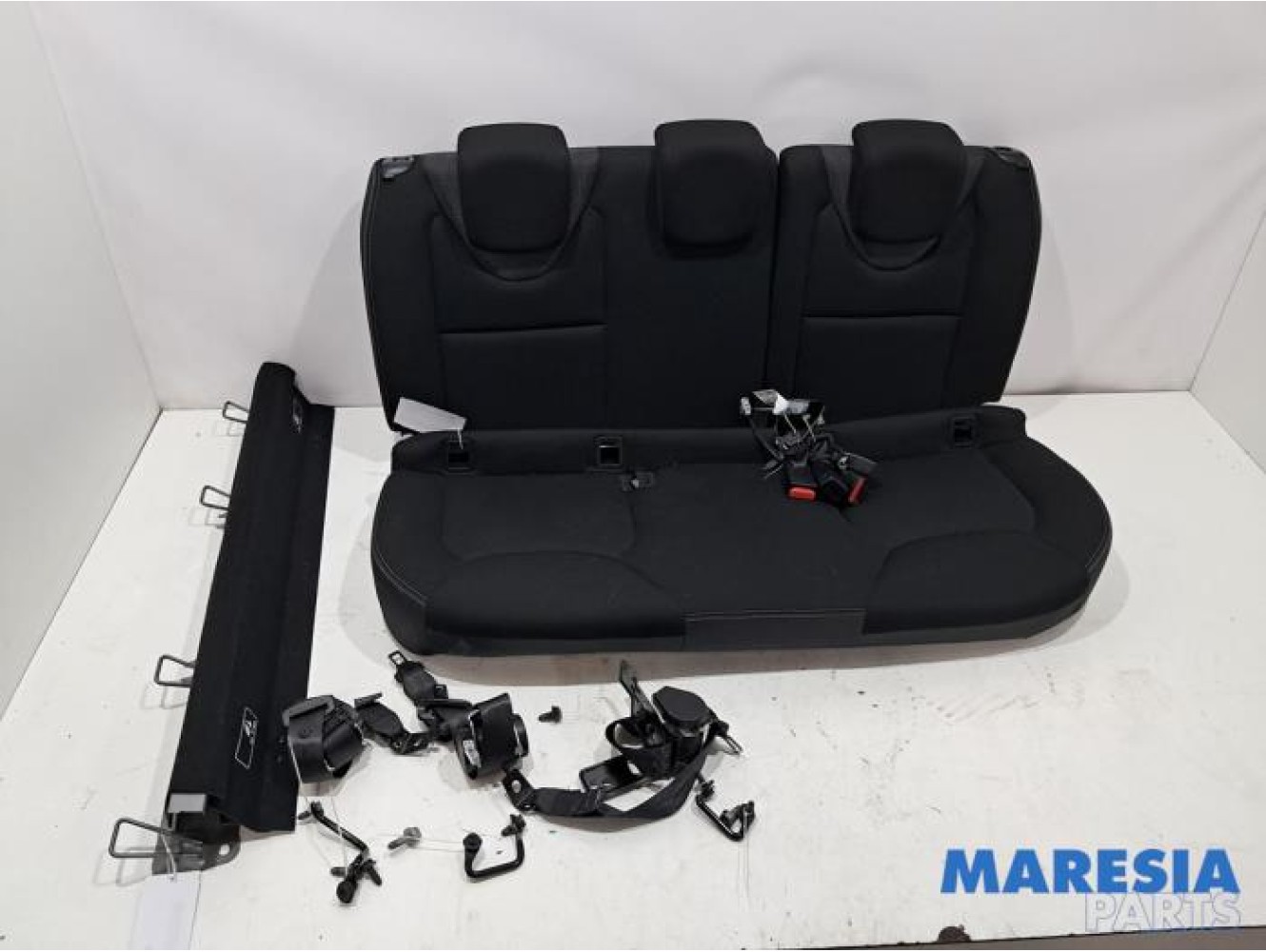 Renault - Clio - Rear bench seat