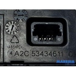 Renault - Captur - AUX / USB connection