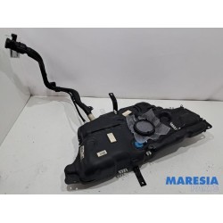 Peugeot - 308 - Tank