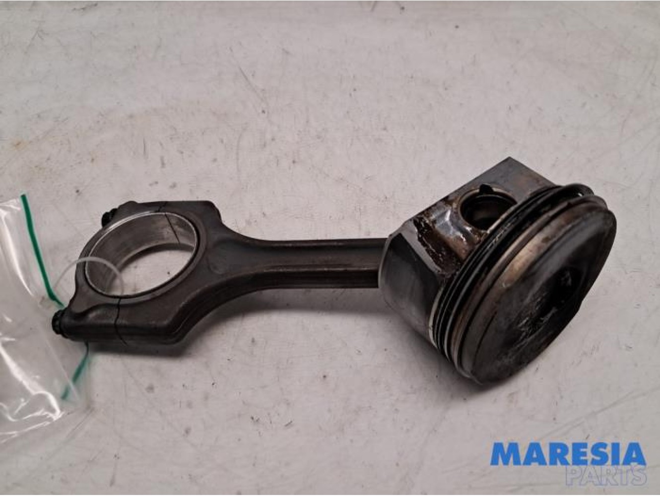 Citroen - C5 - Connecting rod