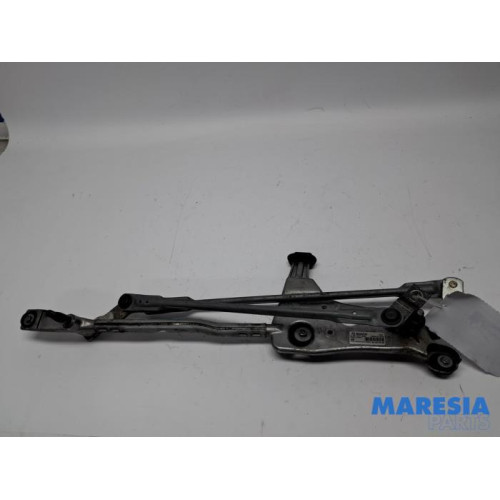 Peugeot - 308 - Wiper mechanism