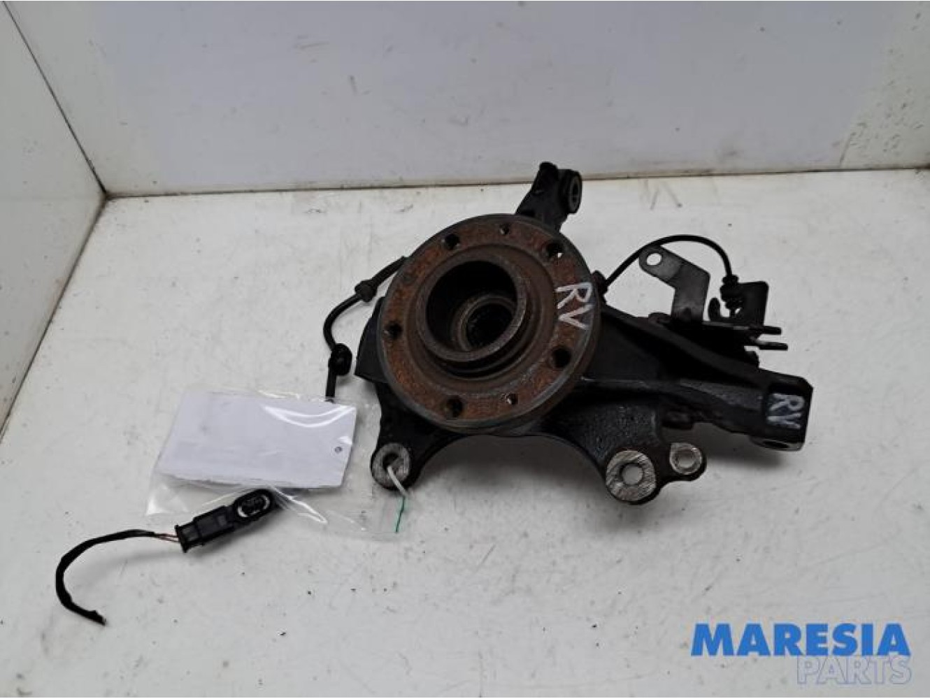 Peugeot - 308 - Knuckle, front right
