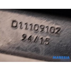 Peugeot - 308 - Motorhaube Scharnier