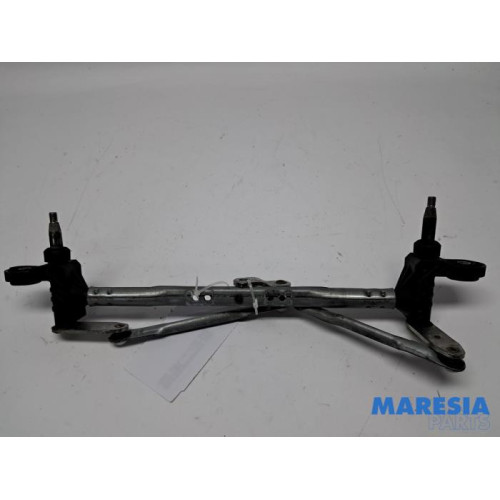 Fiat - 500 - Wiper mechanism
