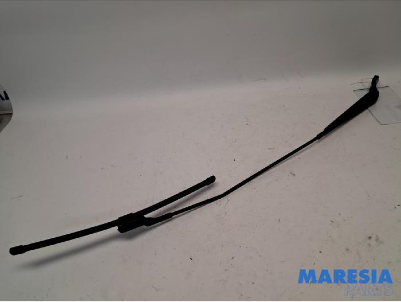 Peugeot - Partner - Front wiper arm