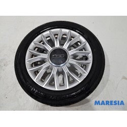 Fiat - 500 - Sportvelgenset + banden