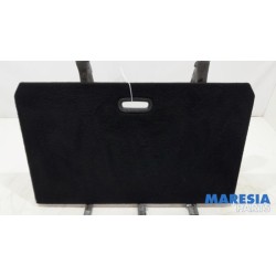 Renault - Captur - Floor panel load area