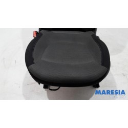 Renault - Captur - Stoel links