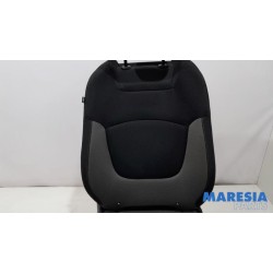 Renault - Captur - Seat, right