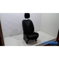 Renault - Clio - Seat, right