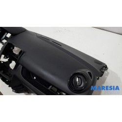 Renault - Clio - Airbag set + dashboard