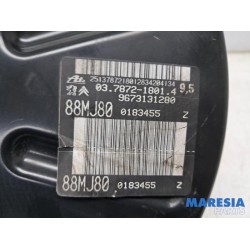 Citroen - C4 Grand Picasso - Brake servo