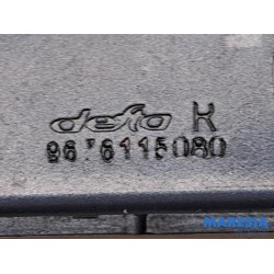 Citroen - C4 Grand Picasso - Bonnet Hinge