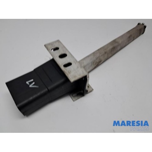 Citroen - C4 Grand Picasso - Front part support