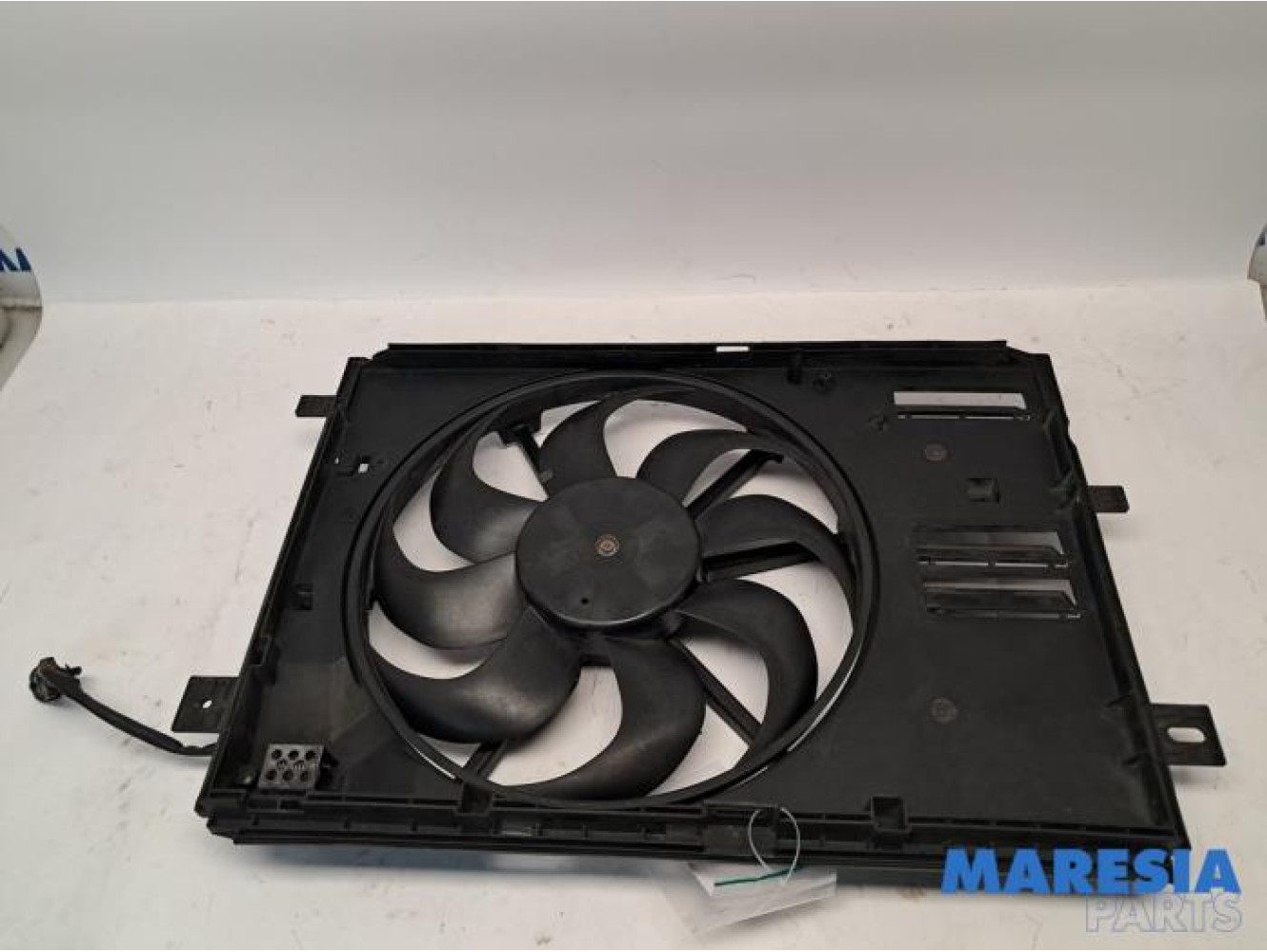 Peugeot - 308 - Fan motor