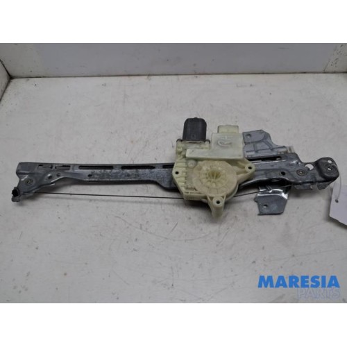Peugeot - 308 - Rear door window mechanism 4-door, right