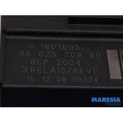 Peugeot - 308 - Glow plug relay