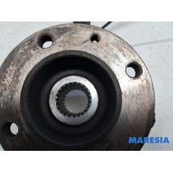 Renault - Twingo - Knuckle, front right