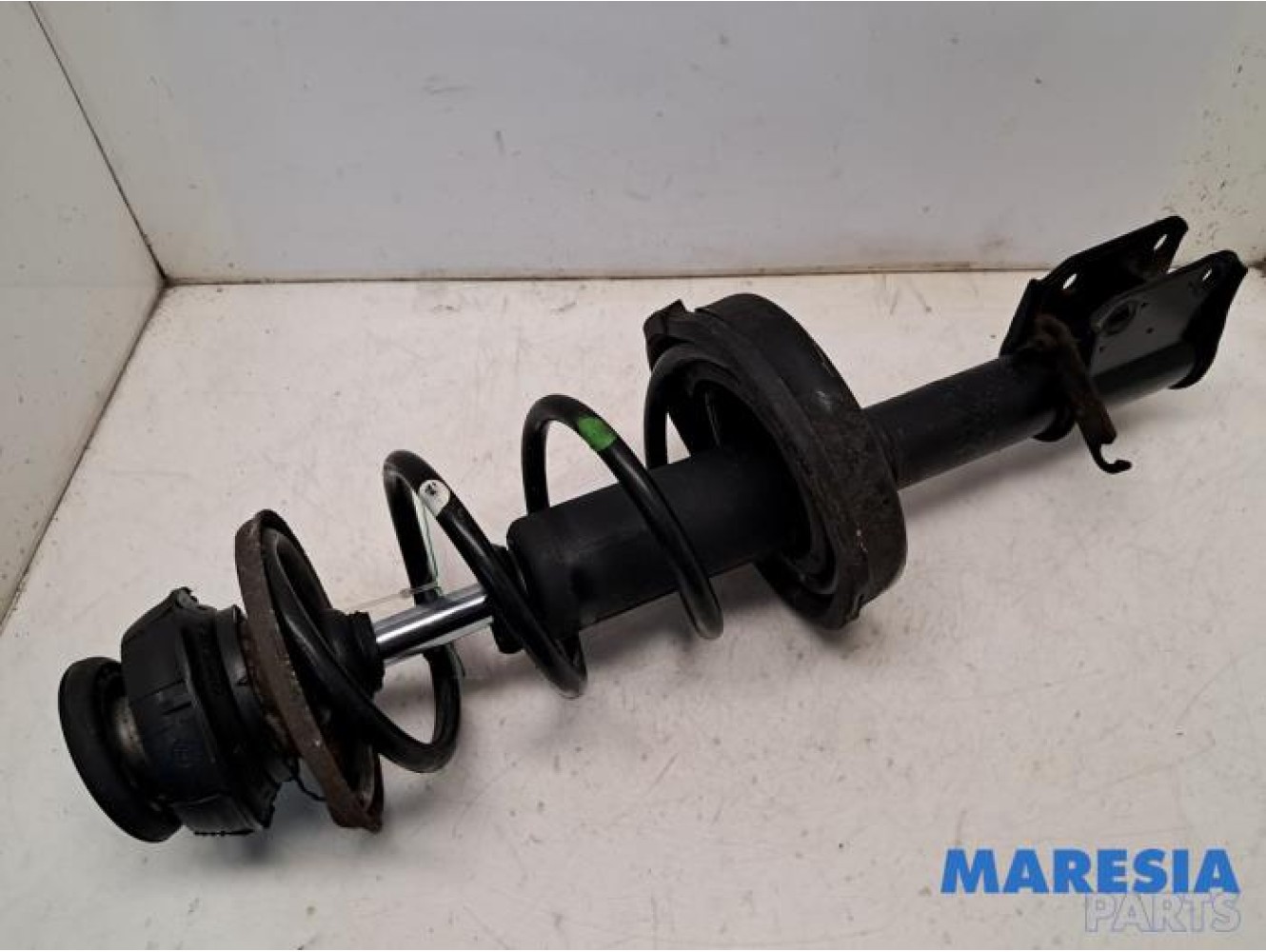 Renault - Twingo - Front shock absorber rod, right