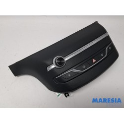 Peugeot - 308 - Panneau commande radio