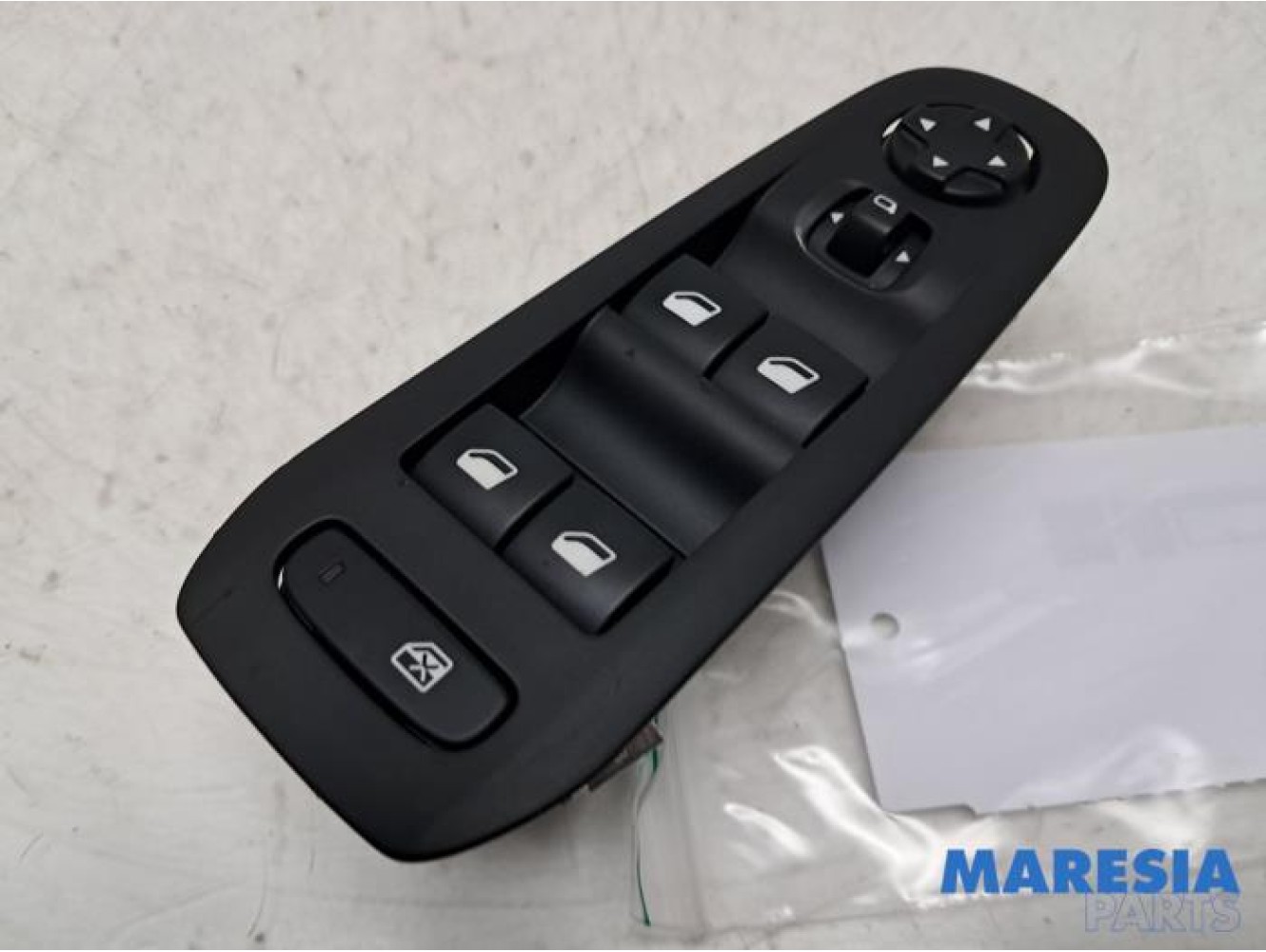 Peugeot - 308 - Multi-functional window switch