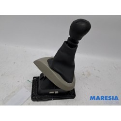 Renault - Twingo - Gear stick