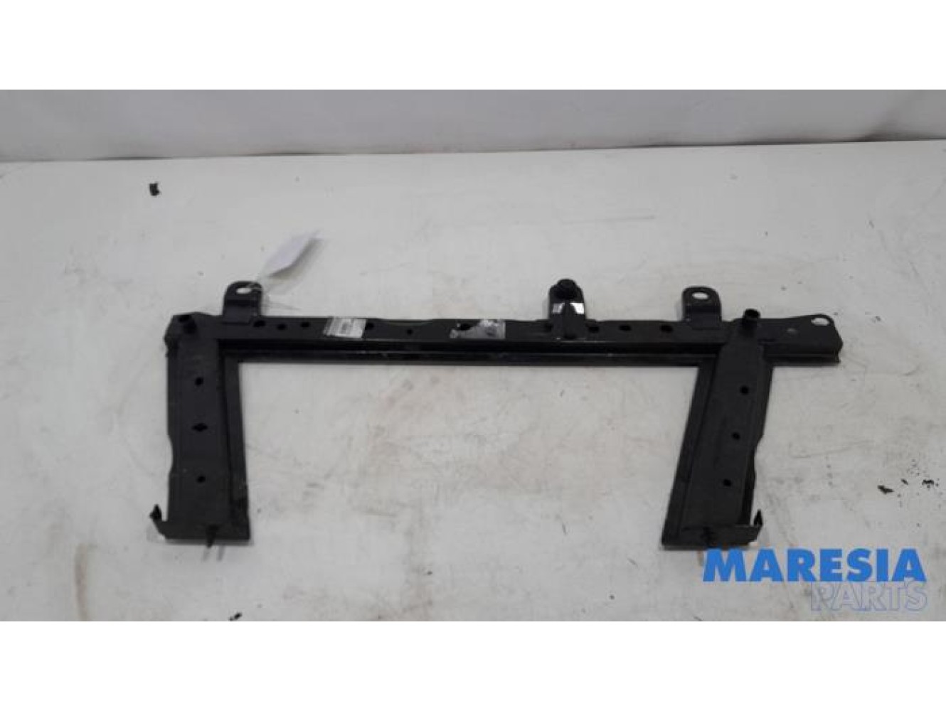 Renault - Captur - Radiateurbalk