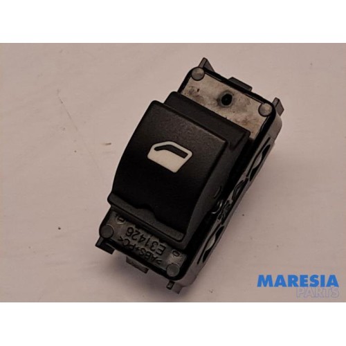 Peugeot - 308 - Electric window switch