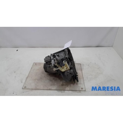 Peugeot - 208 - Gearbox