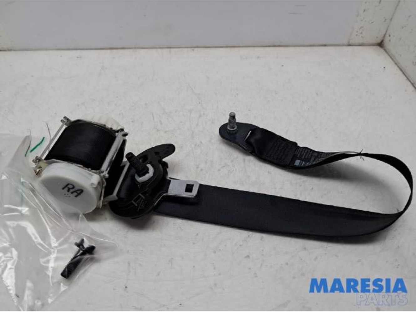 Peugeot - 308 - Sicherheitsgurt rechts hinten