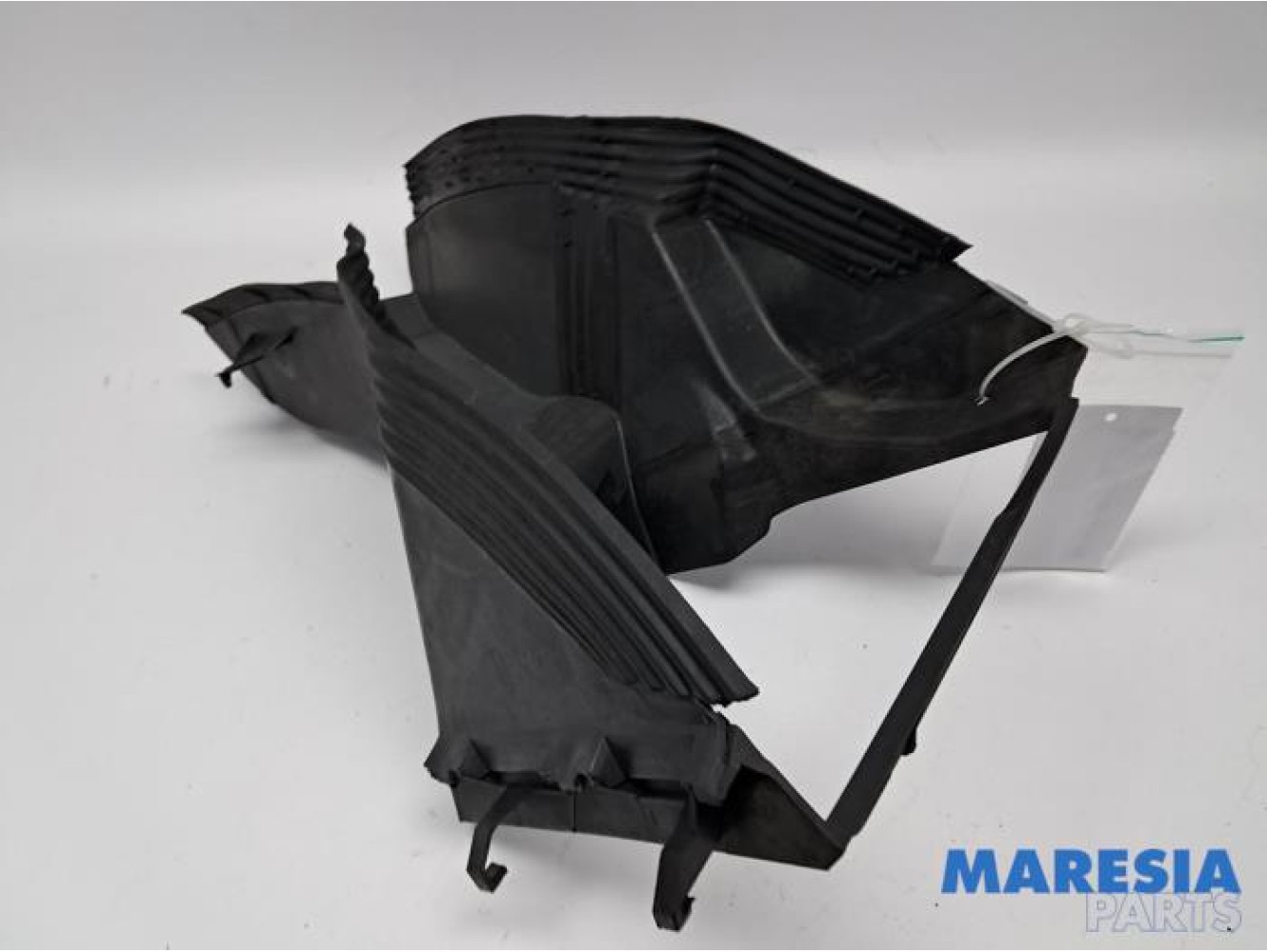 Citroen - C4 Grand Picasso - Air funnel
