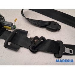 Fiat - 500 - Front seatbelt, right