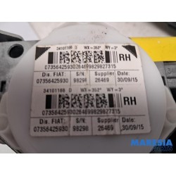 Fiat - 500 - Front seatbelt, right
