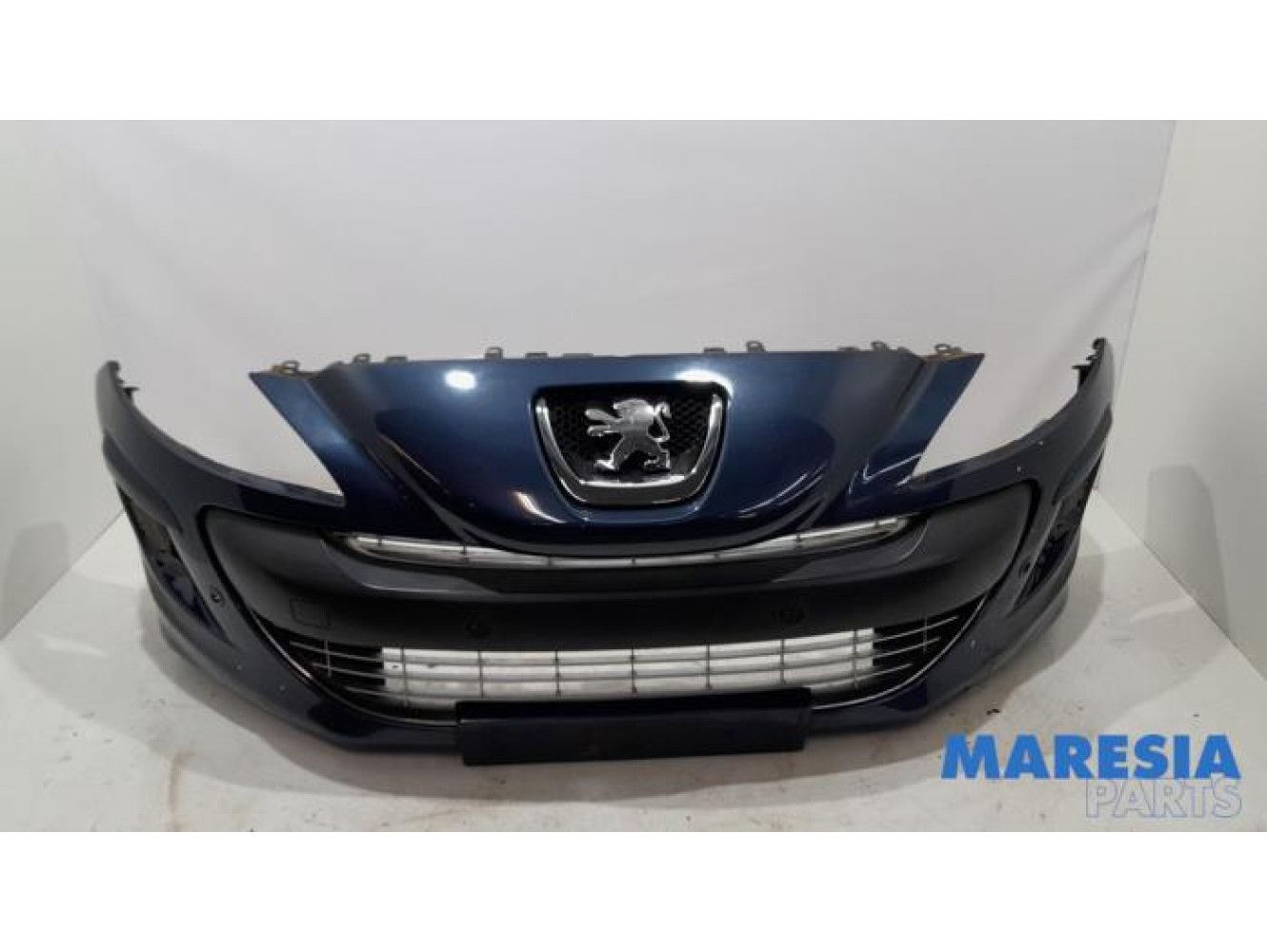 Peugeot - 308 - Front bumper