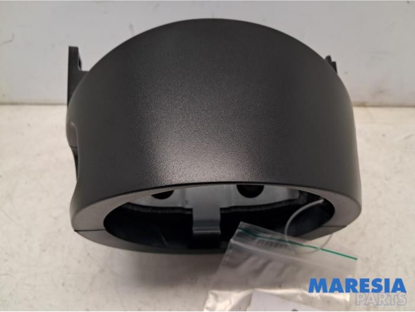 Fiat - 500 - Steering column cap