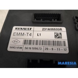 Renault - Clio - Computer Diversen