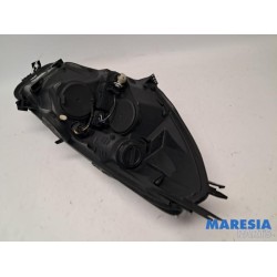 Renault - Clio - Scheinwerfer links