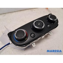 Renault - Clio - Panneau de commandes chauffage
