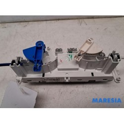 Renault - Clio - Panneau de commandes chauffage