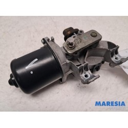 Renault - Clio - Front wiper motor