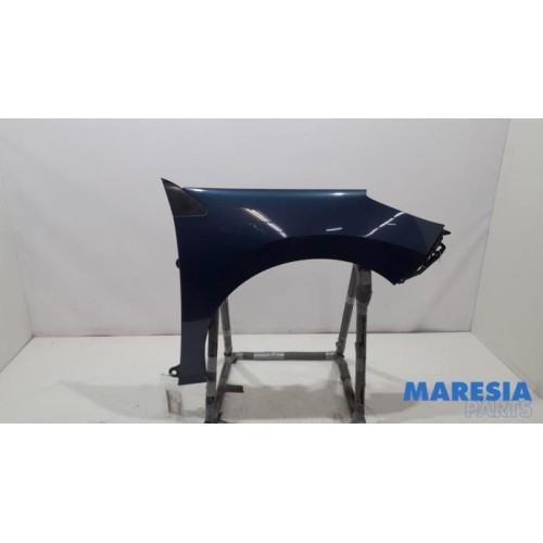 Peugeot - 308 - Front wing, right