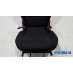 Peugeot - 308 - Rear seat