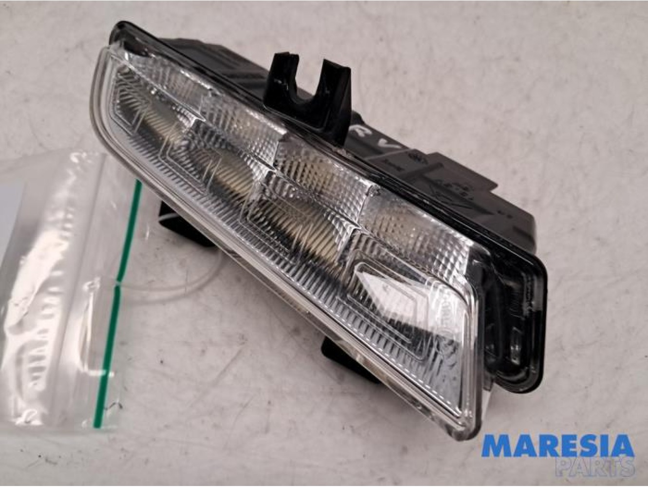 Renault - Clio - Daytime running light, right
