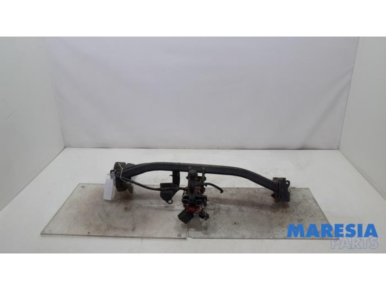 Citroen - C4 - Towbar