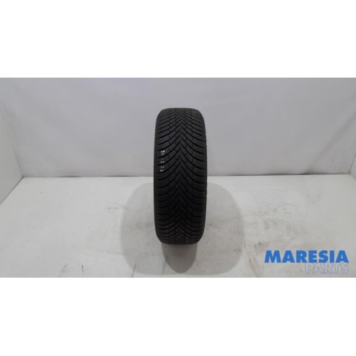 Citroen - C4 - Tyre