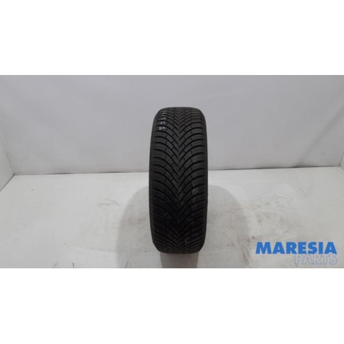 Citroen - C4 - Tyre