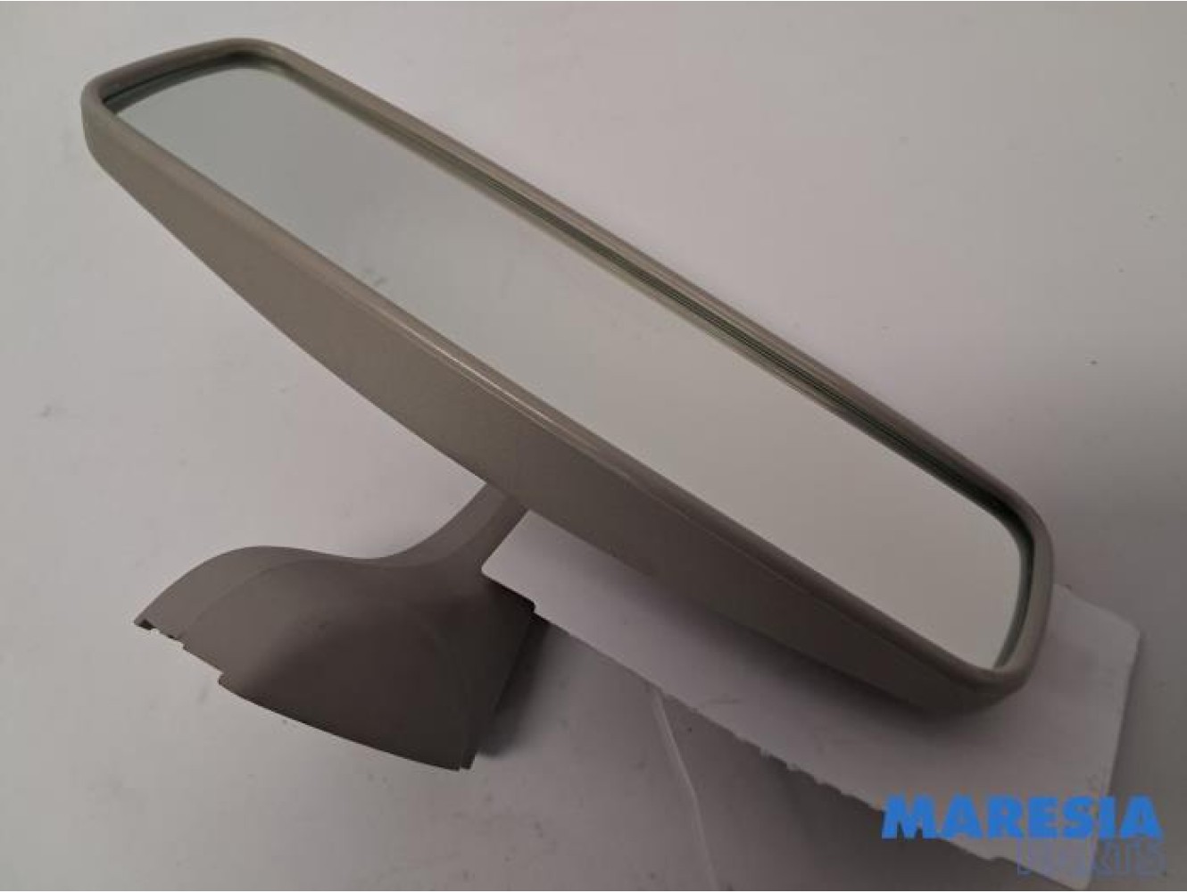 Renault - Clio - Rear view mirror
