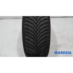 Peugeot - 308 - Tyre